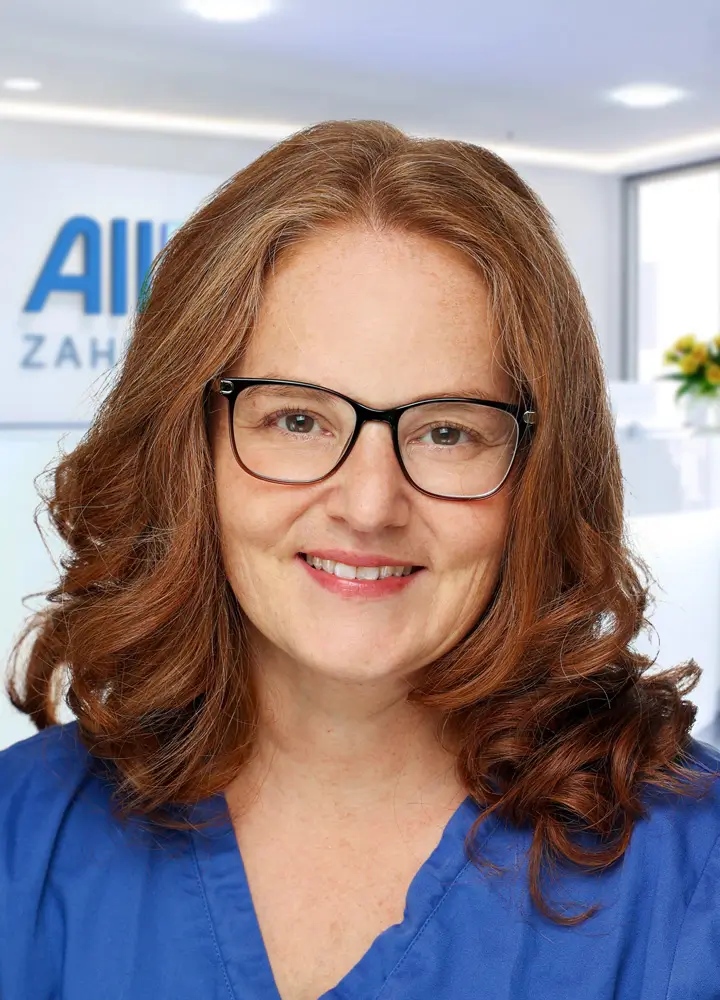 Portrait zahnmedizinische Prophylaxeassistenz Eva Parente (AllDent Mainz)