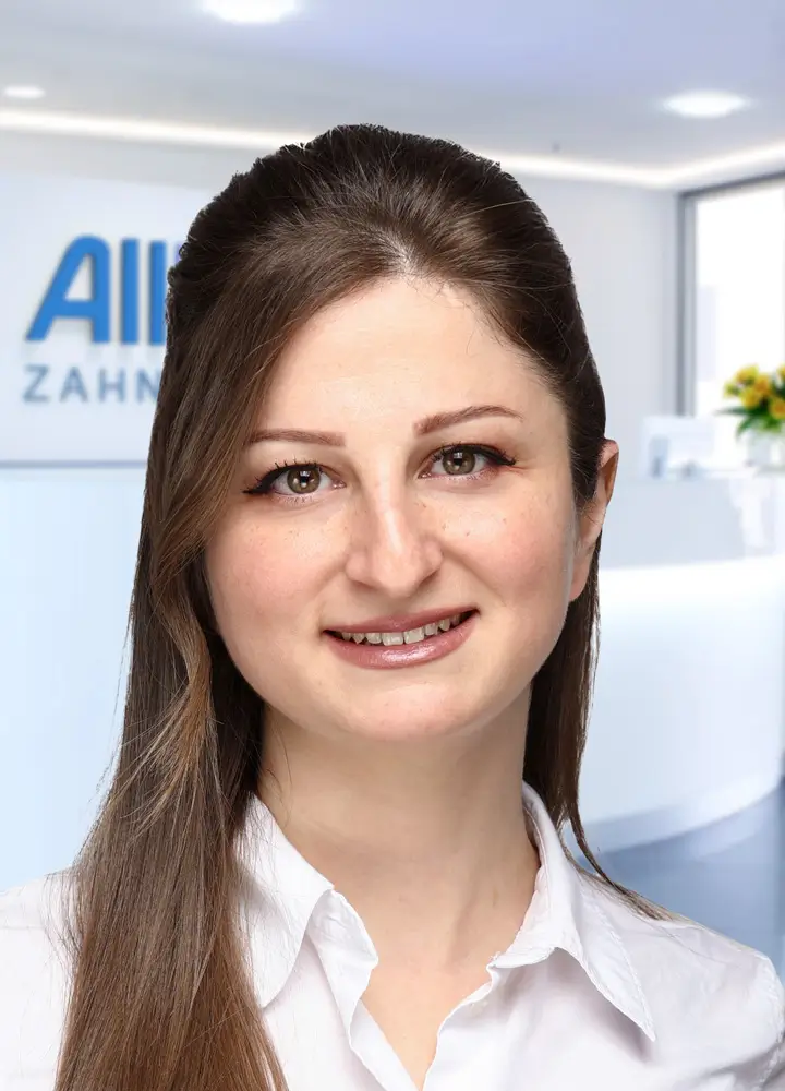 Portrait Zahn&auml;rztin Merit Hawat (AllDent Mainz)