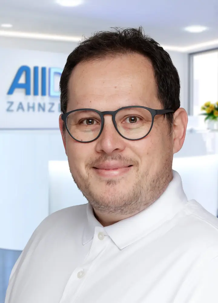 Portrait Zahnarzt Nicolas Nguyen (AllDent Mainz)