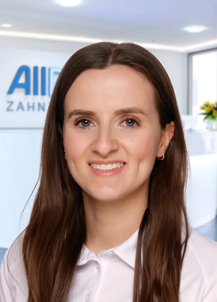 Portrait Zahn&auml;rztin Franziska R&uuml;ckert (AllDent Mainz)